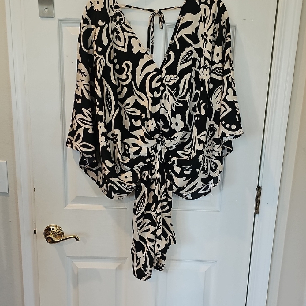 Black and White Floral  Romper